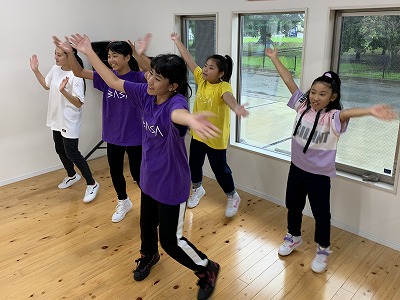 海の日に港で踊るよ！